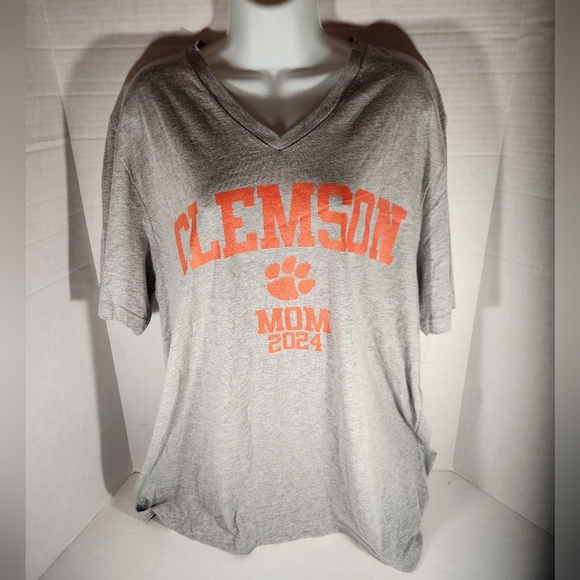 Bella Canvas Tops - NWOT Women's Clemson Mom 2024 V-neck T-shirt
